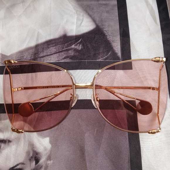 Gucci Mamacita Butterfly Sunglasses - Picture 2 of 5